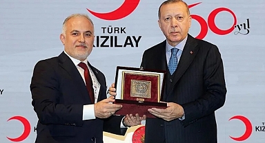 Erdoğan Kızılay Başkanı'nın Çadır Satmasına 'Üzülmüş'