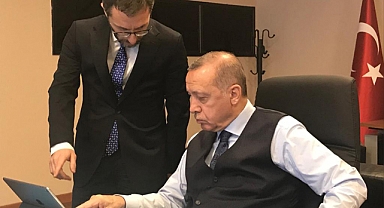 Fahrettin Altun'dan Kılıçdaroğlu'na Yanıt: Kamu Görevlilerini İsimlerini Zikrederek Hedef Göstermesi Kabul Edilemez