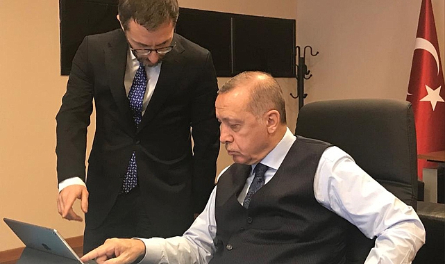 Fahrettin Altun'dan Kılıçdaroğlu'na Yanıt: Kamu Görevlilerini İsimlerini Zikrederek Hedef Göstermesi Kabul Edilemez