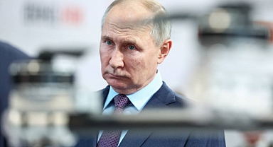 Güney Afrika Hükümeti: Putin, BRICS Zirvesi İçin Buraya Gelirse Tutuklanır