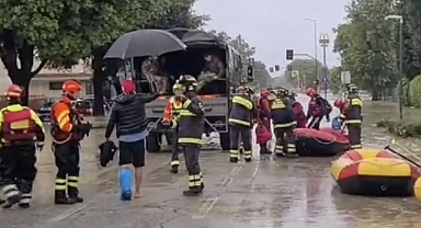 İtalya'da Sel: En Az 8 Kişi Hayatını Kaybetti