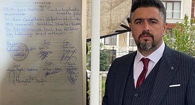MHP'li Başkan İki Kez Oy Kullanmaya Çalıştı: 'Suç Olduğunu Bilmiyordum'