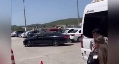 Sakaryaspor Taraftarı, Kürtçü-Hizbullahçı Hüda-Par Genel Başkanına Tepki Gösterdi: 'Hizbullahçılar, Gideceksiniz!'