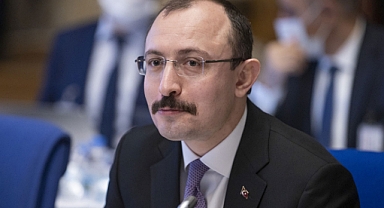 Ticaret Bakanı Mehmet Muş: Türkiye'nin Geldiği Millî Gelir Seviyesinde Araç Çok Lüks Bir Şey Değil