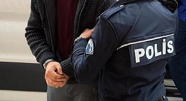 Üsküdar'da Kaçak Kafe Yıkımı Çalışması Esnasında İBB Ekiplerine Saldıran Şüpheli Tutuklandı