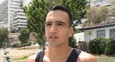 22 Yaşındaki Sporcu, 17 Yaşındaki Yunan Kızı Mısırlı 4 Kaçağın Tecavüzünden Kurtardı