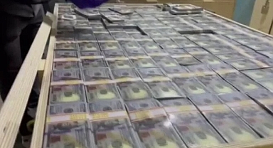 Afrikalılar İstanbul'da Sahte 1 Milyar Dolar Bastı