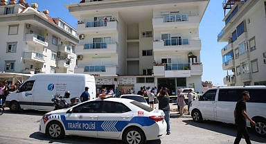 Antalya'da Kadın Doktor, Boşanma Aşamasında Olduğu Eşi Tarafından Katledildi