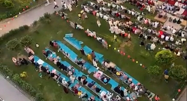 Araplar İstanbul'da Bir Sitenin Yönetimini Ele Geçirmiş