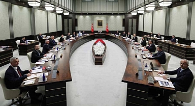 Erdoğan Kabinesi Ekonomi Gündemiyle Toplandı