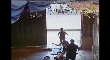 İsrail'de Polislere Bıçakla Saldıran 2 Filistinli, Etkisiz Hale Getirildi