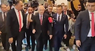 Kılıçdaroğlu'ndan Bir Gazetecinin İstifa Sorusuna Yanıt: Hangi Kanaldan Geliyorsunuz?