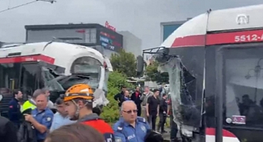 Samsun'da İki Tramvay Çarpıştı: Çok Sayıda Yaralı Var