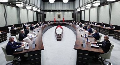 Yeni Kabine, 4 Saatten Fazla Süren İlk Toplantısını Gerçekleştirdi