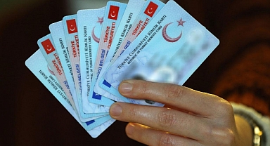 Yurt Dışında Yaşayan Vatandaşların Kimliklerini Yabancı Uyruklulara Sattılar