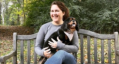 ABD'de Köpeğini Selden Kurtarmaya Çalışan Kadın Nişanlısının Gözleri Önünde Hayatını Kaybetti