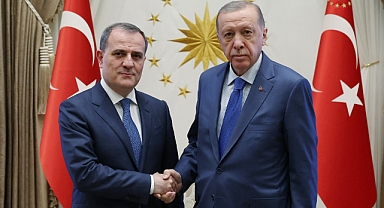 AKP'li Cumhurbaşkanı Erdoğan, Azerbaycan Dışişleri Bakanı Bayramov'u Kabul Etti