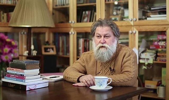 Ali Nesin'in Atatürk Düşmanlığı Devam Ediyor: Dünyada Bu Kadar Putlaştırılmış Bir Şahsiyet Yok