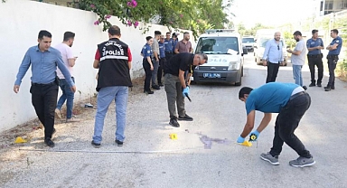 Antalya'da Bir Genç Kadın Öldürüldü, Katil İntihar Etmeye Kalkıştı