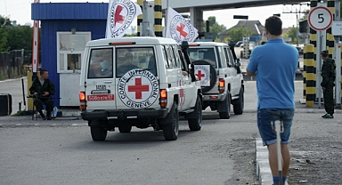 Azerbaycan, Kızılhaç'ın Ermenistan Şubesini Kaçakçılıkla Suçladı: Karabağ Yolu Kapatıldı
