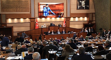 İBB Meclisi'nden 1 Milyar Liralık Borçlanma Yetkisi Verildi