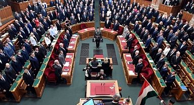 Macaristan 'İsveç'in NATO Üyeliği' Oylamasını Erteledi