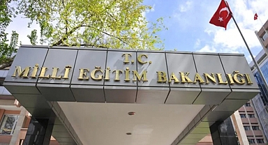 Öğretmenlerin Yer Değiştirmelerinde Esas Alınan Tarih Değiştirildi