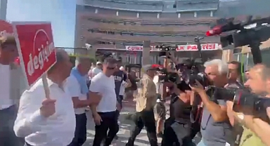 Tanju Özcan CHP Genel Merkezi'ne Vardı