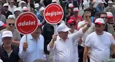 Tanju Özcan'ın 'Değişim' Yürüyüşü Başladı
