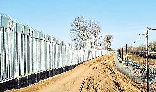 Yunanistan, Kaçak Göçmenleri Engellemek İçin Türkiye Sınırına İlave Çit Yapımına Başladı