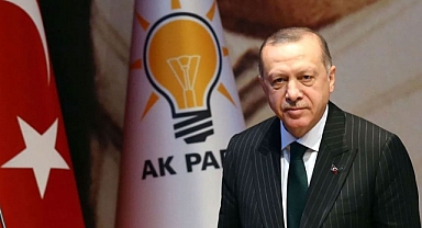 AKP'de 21 İl Başkanı Görevden Alındı