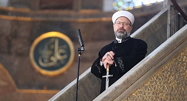 AKP'li Diyanet İşleri Başkanı Ali Erbaş Kendisine Yapılan Hutbe Eleştirilerine Tepki Gösterdi
