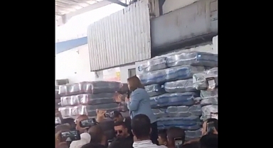 AKP'li Fatma Şahin Grev Yapan İşçilere Patronlarını Övdü: Adam da Üzülüyor