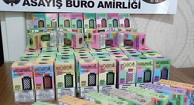 Bursa'da 100 Bin TL Değerinde Kaçak Elektronik Sigara Yakalandı: 1 Kişi Gözaltına Alındı 