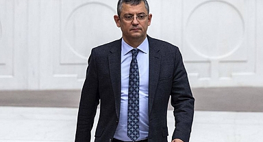 CHP Grup Başkanı Özgür Özel'in İstifa Edip, Anadolu Turuna Çıkacağı İddia Edildi
