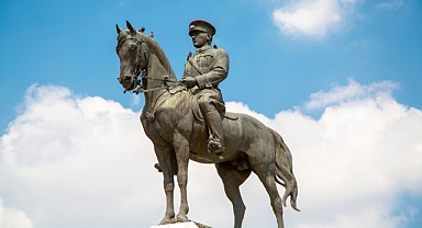 Ermeniler, Çekya'da Büyük Atatürk'ün Heykelinin Dikilmesine Engel Oldu