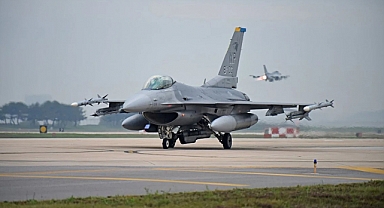 Hollanda'dan Ukrayna'ya 42 Adet F-16