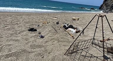 Magandalar Caretta Caretta Yuvasının Üstünde Mangal Yaptılar