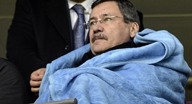 Melih Gökçek: Özhaseki'nin Hazırlattığı Uydurma Raporlar Yüzünden Beni Televizyondan Çektiler