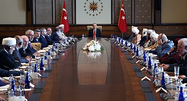 Müslüman Alimler Heyeti’yle Görüşen Erdoğan, Göçmenler İçin Güvence Verdi 