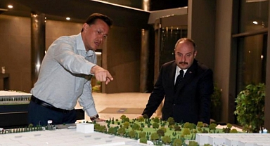 AKP-MHP ile İttifak Yapmak İsteyen İYİ Parti Milletvekili Hatipoğlu, AKP'li Varank'ı Ağırladı