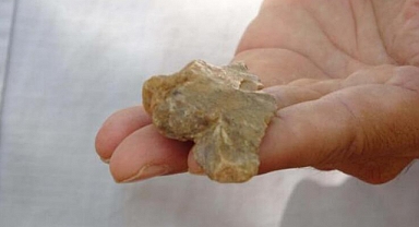 Çanakkale'de 86 Bin Yıllık Mağarada Orta Paleolitik Döneme Ait Saplı Alet Uçları Bulundu