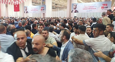 CHP İzmir İl Kongresinde Gerginlik Çıktı