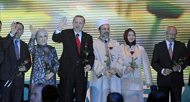 Diyanet'in Adalet Bakanlığı Personeline Mevlidi Nebi (eski adıyla Kutlu Doğum Haftası) Daveti Yollaması FETÖ'yü Hatırlattı