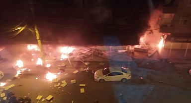 Diyarbakır'da Tekstil Atölyesinde Yangın: 2 Kişi Yaralandı, 25 Kişi Dumandan Etkilendi