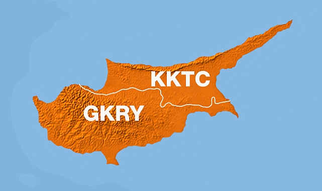 Eski Birleşik Krallık Dışişleri Bakanı: Kıbrıs'ın AB'ye Katılmasına İzin Vermemeliydik