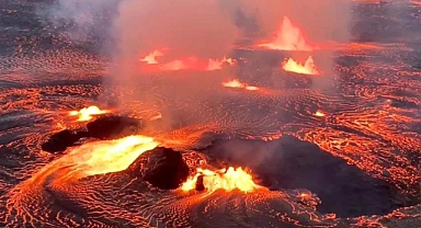 Hawaii'de Kilauea Yanardağı Tekrar Faaliyete Geçti