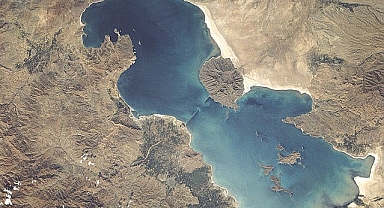 İşgalci İran, Türk Dünyasının İncisi Urmu Gölü'nü Kuruttu