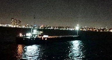 İstanbul Boğazı'nda Gemi Arızası