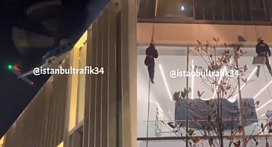 İstanbul'da iPhone 15'ler Mağazaya Helikopterle Teslim Edildi